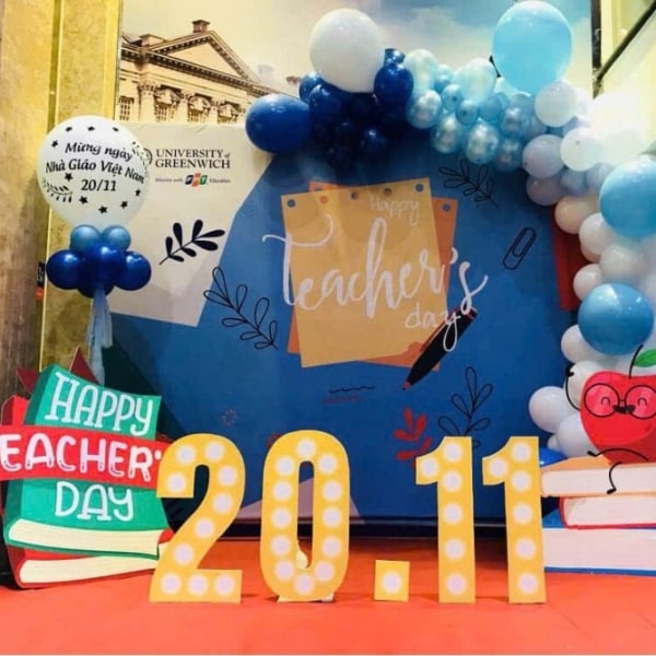 Mẫu backdrop 20/11 đẹp, ý nghĩa