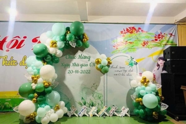 Thi công backdrop 20/11 tại TPHCM