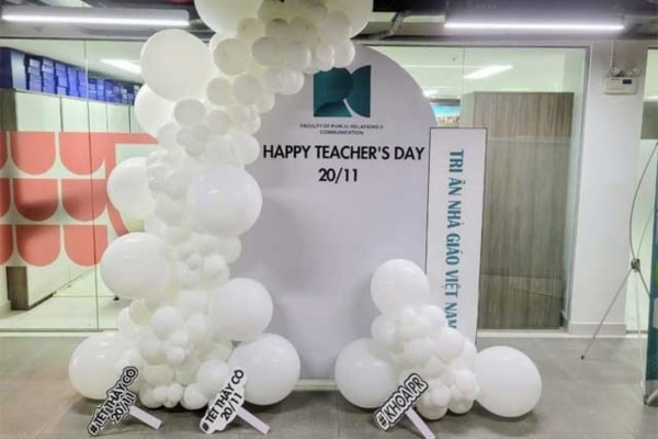 Mẫu backdrop 20/11 tri ấn quý thầy cô