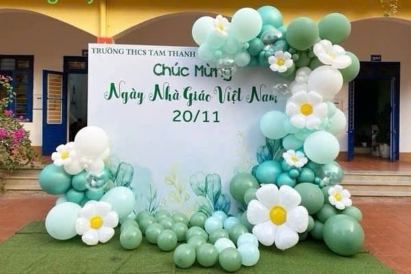 Mẫu backdrop 20/11 trường THCS Lam Thanh