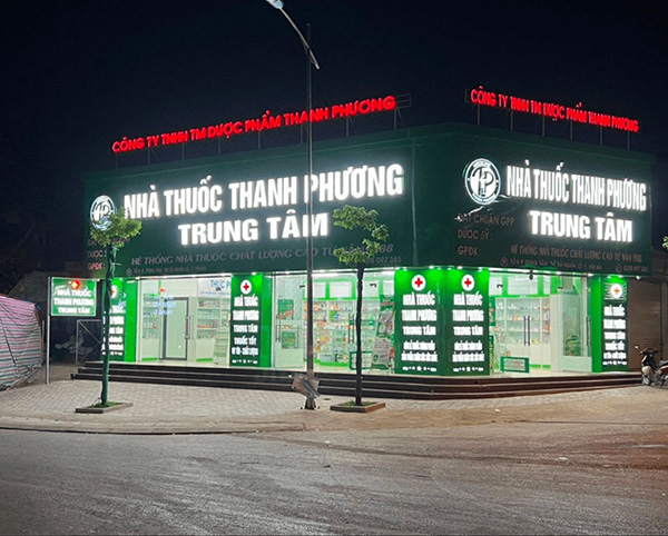 Mẫu bảng hiệu quầy thuốc tây đèn LED nổi bật