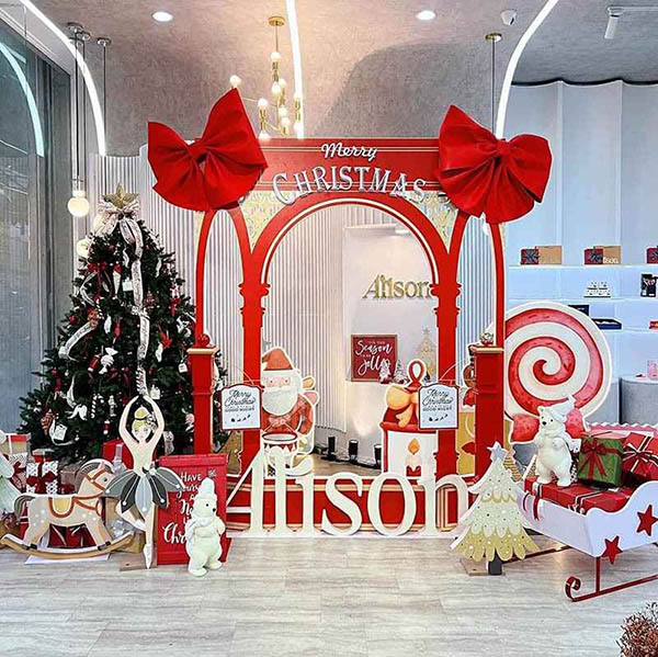 Backdrop Giáng Sinh tại cửa hàng
