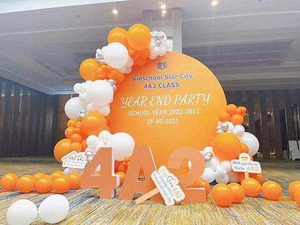 Thi công backdrop year end party tại TPHCM