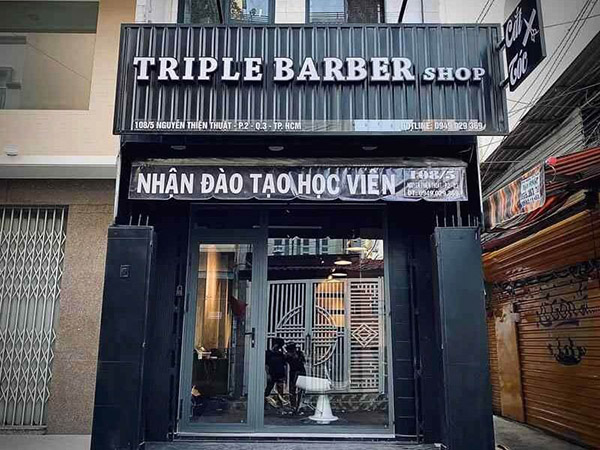 Mẫu bảng hiệu cắt t&oacute;c nam barber đẹp
