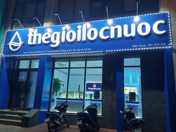 Thi công chữ mica hút nổi tại TPHCM