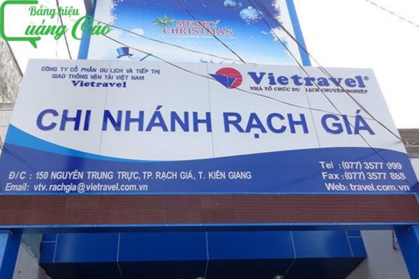 Bảng hiệu dịch vụ du lịch bạt hiflex Vietravel