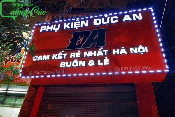 Bảng hiệu phụ kiện điện thoại bằng Led Phụ Kiện Đức An