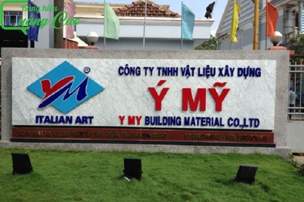 Bảng hiệu vật liệu xây dựng in logo Ý Mỹ