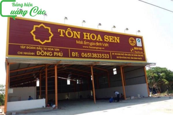 Bảng hiệu vật liệu xây dựng sang trọng Tôn Hoa Sen