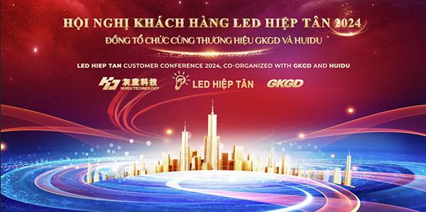 Mẫu background hội nghị kh&aacute;ch h&agrave;ng LED Hiệp T&acirc;n