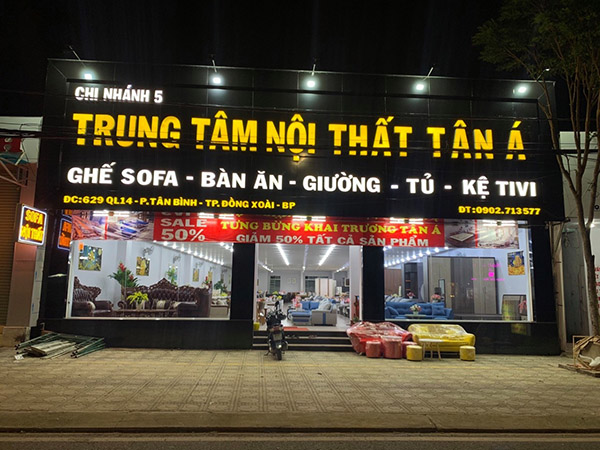 Mẫu bảng hiệu trung t&acirc;m nội thất T&acirc;n &Aacute;