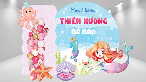Thiết kế backdrop sinh nhật b&eacute; g&aacute;i đẹp, c&aacute; t&iacute;nh