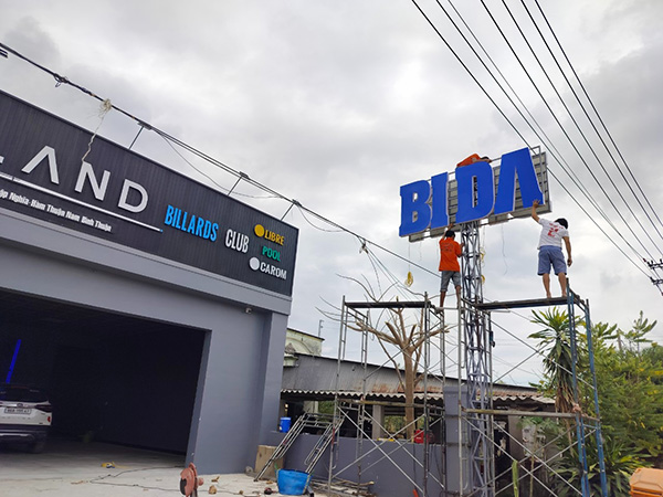 Thi công và thiết kế bảng hiệu quán bida trọn gói giá rẻ