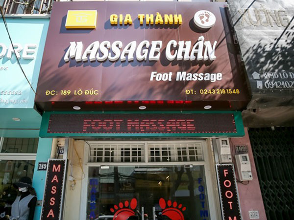 Mẫu bảng hiệu massage ch&acirc;n Gia Th&agrave;nh