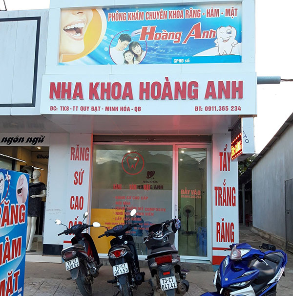 Mẫu bảng hiệu nha khoa mặt dựng Alu chuyên nghiệp