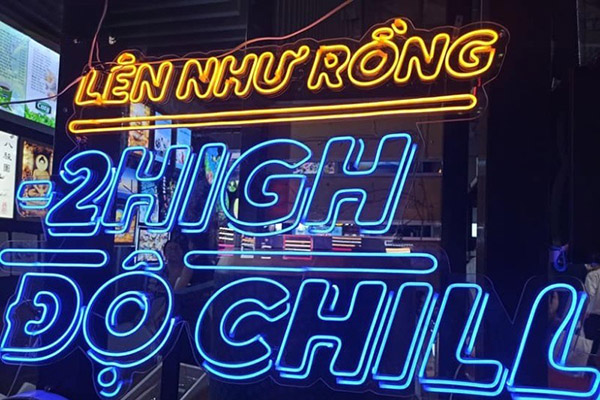 Mẫu thiết kế bảng hiệu qu&aacute;n nhậu đ&egrave;n LED Neon nổi bật
