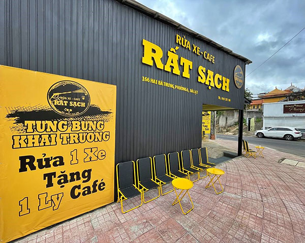 Mẫu biển hiệu rửa xe t&ocirc;n s&oacute;ng kết hợp chữ nổi