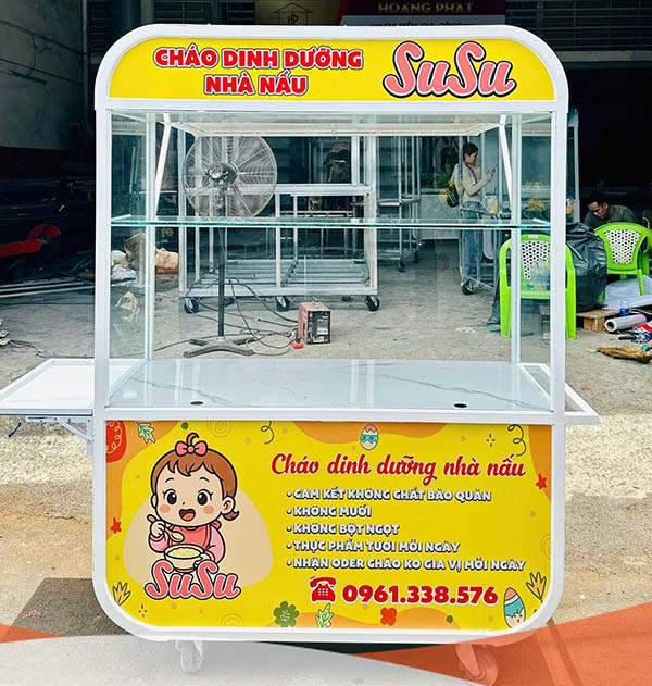 Mô hình xe đẩy dán decal cho quán cháo dinh dưỡng