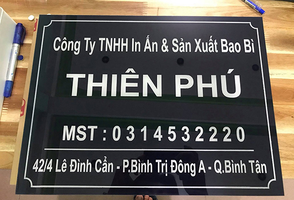 Mẫu bảng hiệu công ty phù hợp với mô hình kinh doanh Startup, hộ kinh doanh