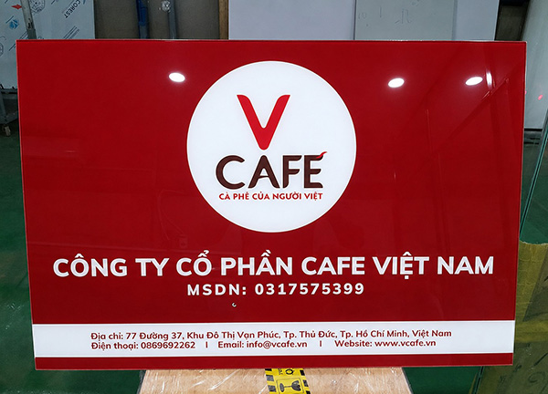 Mẫu bảng hiệu công ty bằng Alu in UV