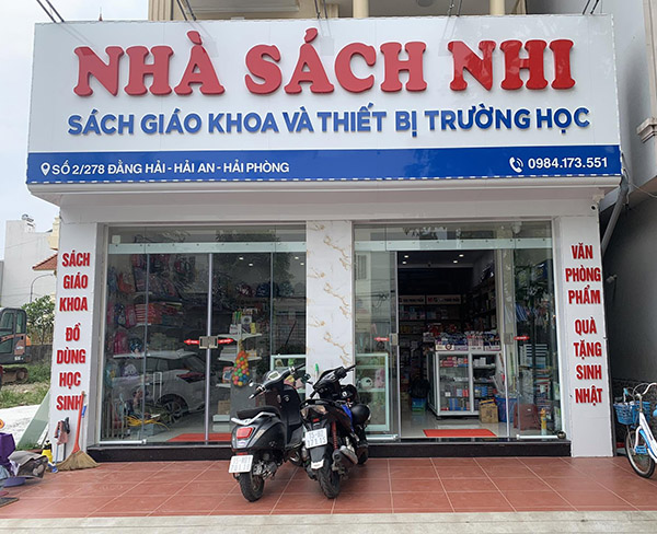 Mẫu bảng hiệu nhà sách thiếu nhi