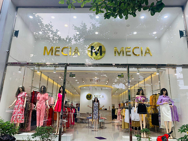 Mẫu bảng hiệu shop quần áo MECIA