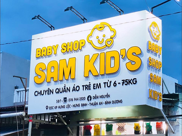 Mẫu bảng hiệu thời trang mẹ và bé SAM KIDS