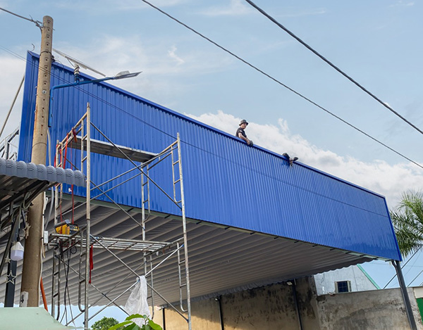 Quy trình làm bảng hiệu tôn sóng chuyên nghiệp của Thi Công Bảng Hiệu Quảng Cáo