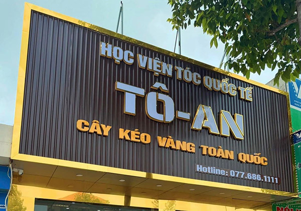 Mẫu bảng hiệu tôn sóng cho tiệm tóc, barber shop