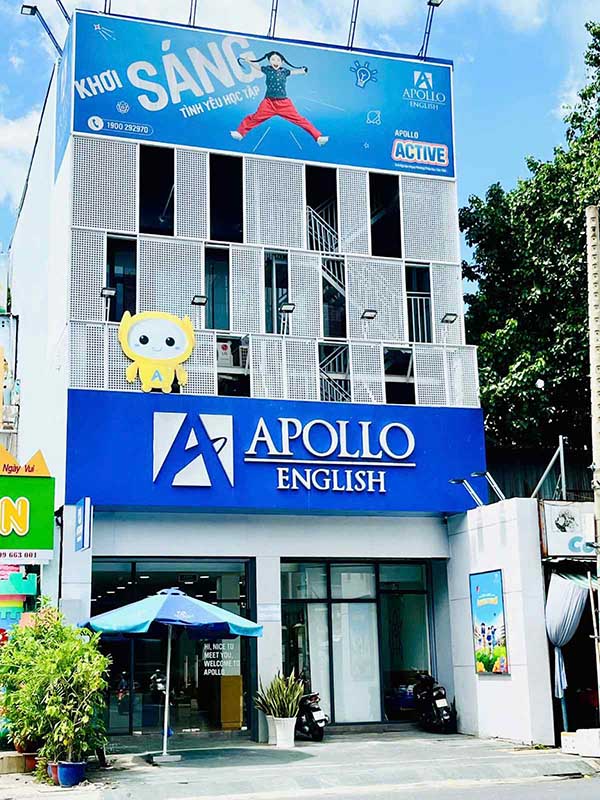 Mẫu bảng hiệu trung tâm ngoại ngữ APOLLO in bạt Hiflex