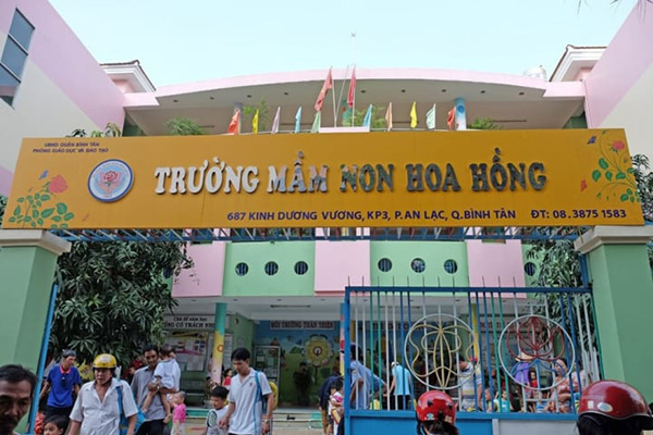 Mẫu bảng hiệu trường mầm non công lập Hoa Hồng