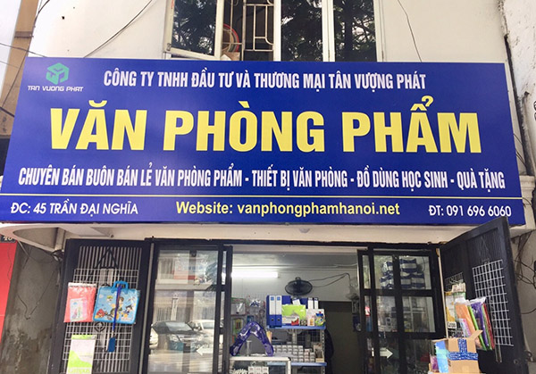 Mẫu bảng hiệu văn phòng phẩm in bạt Hiflex giá rẻ
