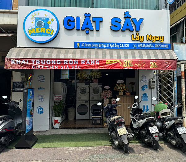 Mẫu bảng hiệu tiệm giặt sấy lấy ngay
