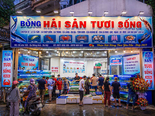 Mẫu bảng hiệu hải sản in bạt Hiflex giá rẻ, thi công nhanh chóng