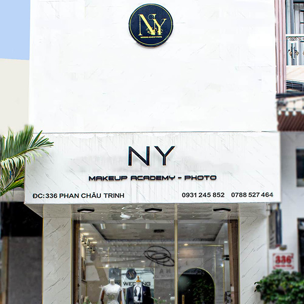 Mẫu bảng hiệu tiệm makeup academy NY