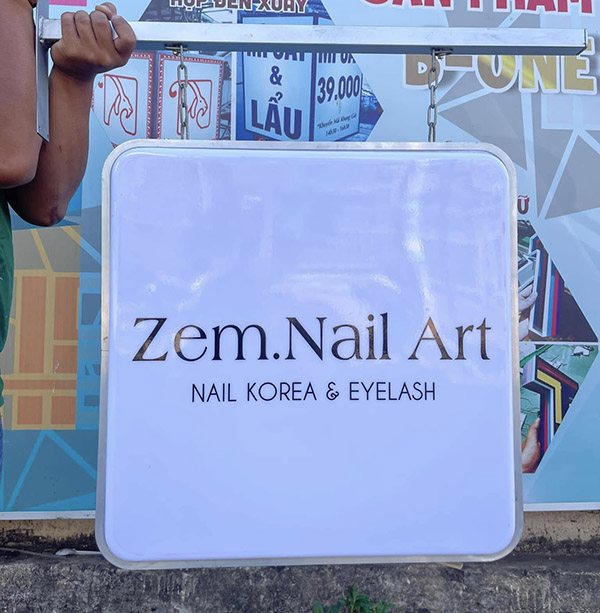 Mẫu biển vẫy tiệm nail nhỏ gọn, bắt mắt