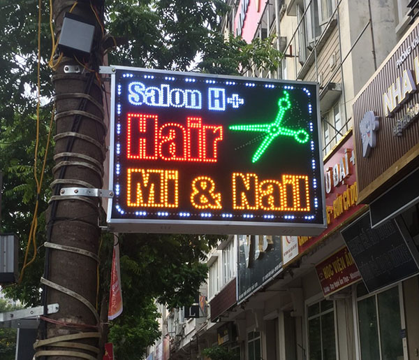 Mẫu bảng hiệu nail dạng vẫy bằng đèn LED ruồi