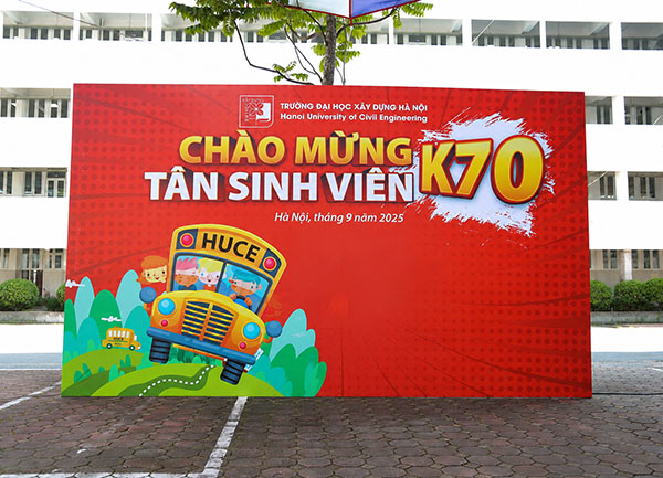 Thiết kế in ấn backdrop chào mừng tân sinh viên tại TPHCM