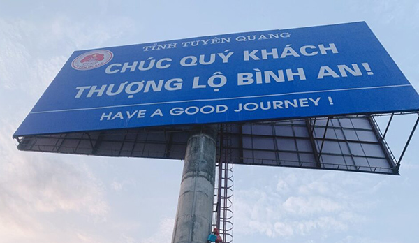 Quy định pháp lý khi xin thi công bảng hiệu quảng cáo lớn