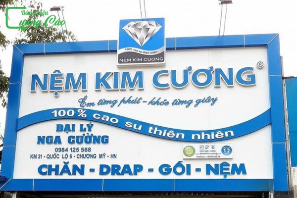 Mẫu bảng hiệu chăn ga gối đệm thi công bằng mặt dựng Alu chữ Mica nổi