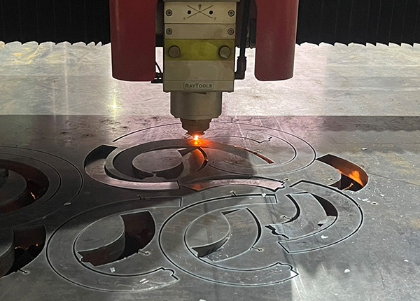 Cắt CNC Laser tia lửa