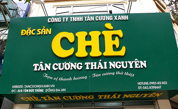 Mẫu bảng hiệu F&B màu xanh lá chữ vàng và trắng cho mệnh Mộc