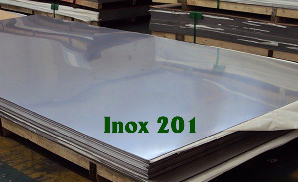 Vật liệu Inox 201 trong ngành làm bảng hiệu quảng cáo