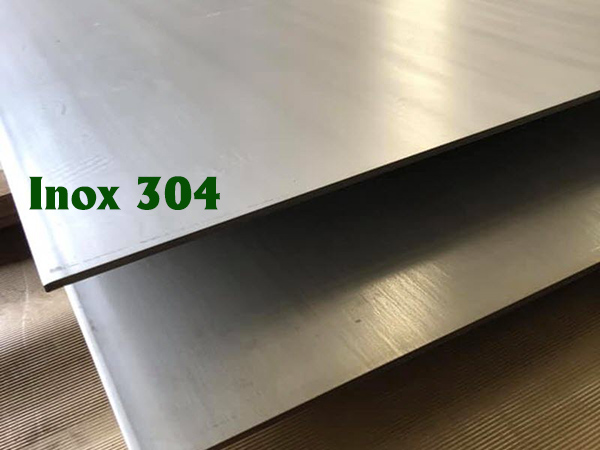 Tấm Inox 304 gia công chữ nổi, thi công bảng hiệu