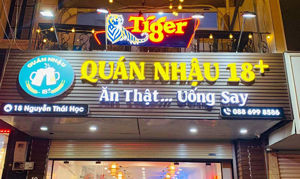 Mẫu bảng hiệu quán nhậu với cách đặt tên độc đáo, tò mò